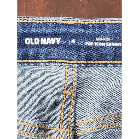 Old Navy Mid-Rise Pop Icon Skinny  Mid-Wash Women’s  Jeans Distressed Size‎ 4 - Picture 3 of 8